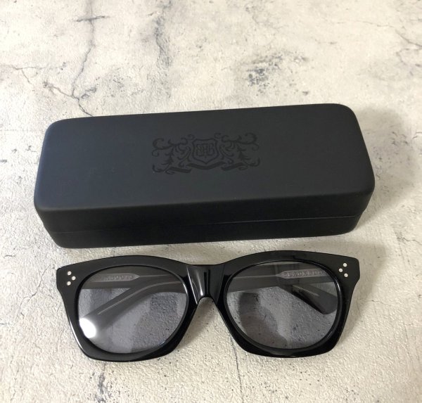 画像1: BLACK BOOTS（BLACK EXPERIENCE）ブラックエクスペリエンス EYE WEAR サングラス ブラック×ライトグレー BB:PHILOSOPHY//OO3 バイカーシェード 新品 ブラックブーツ アイウェア (1)
